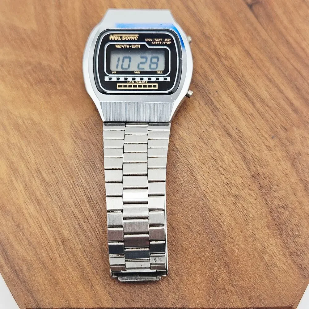 Nel Sonic Digital Watch Silver Tone Sporty Timer Running Workout Date Calendar